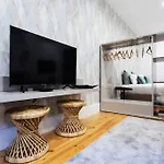 Lejlighed Sweet Loft - Balcony & *