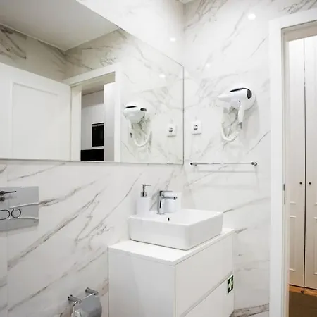 Sweet Downtown Loft With Balcony Apartment