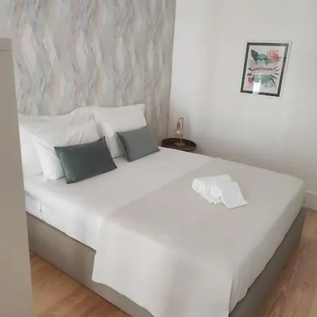 Sweet Downtown Loft With Balcony Apartment Porto